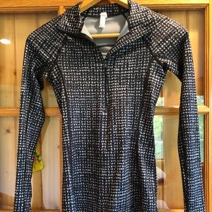 Under Armour Quarter Zip, XS